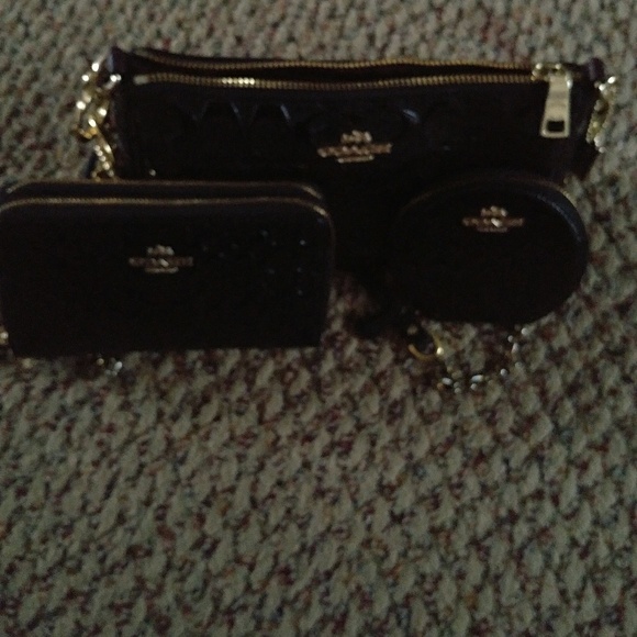 Coach patent leather purse